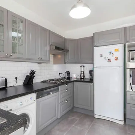 Proche Plage Et Marcher-calme-jardin-confort-convivialite Ferienhaus